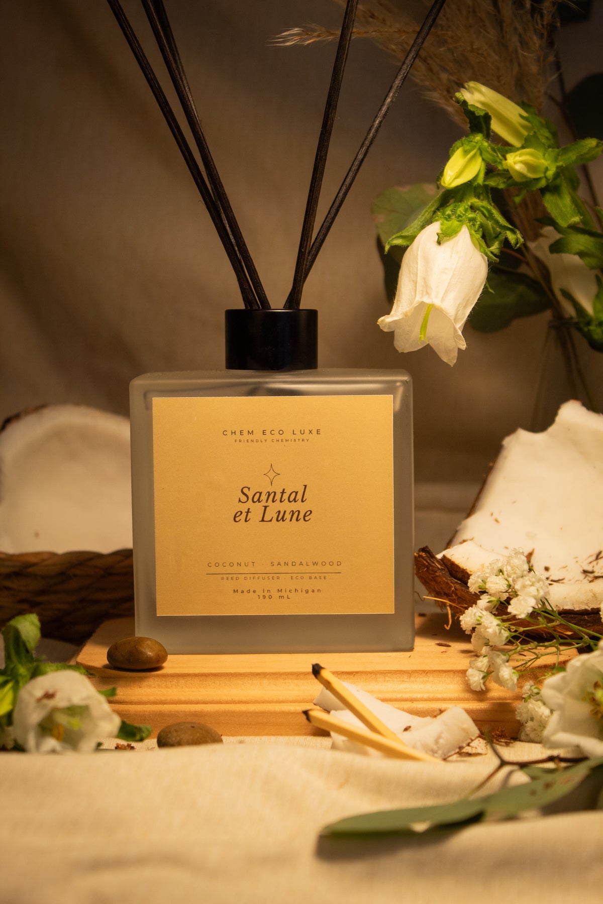 Santal et Lune — Reed Diffuser